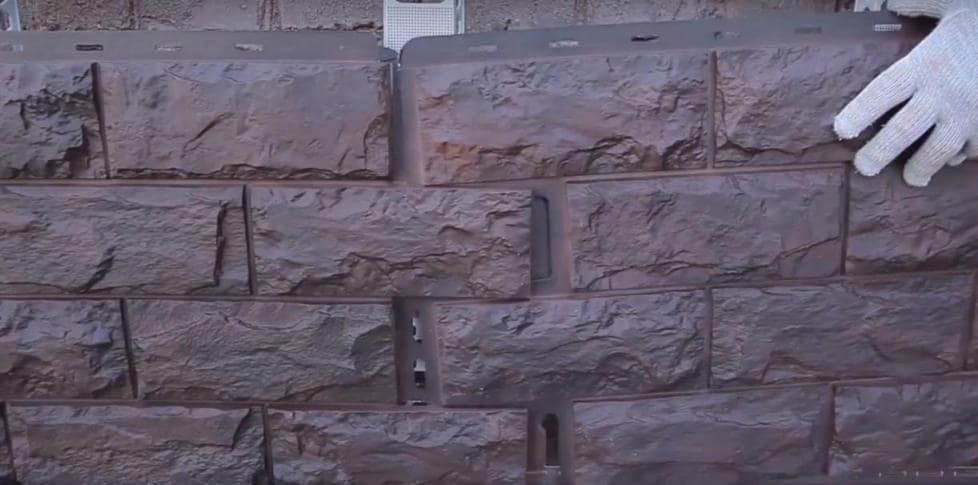 Виды цокольного сайдинга: какой бывает и преимущества